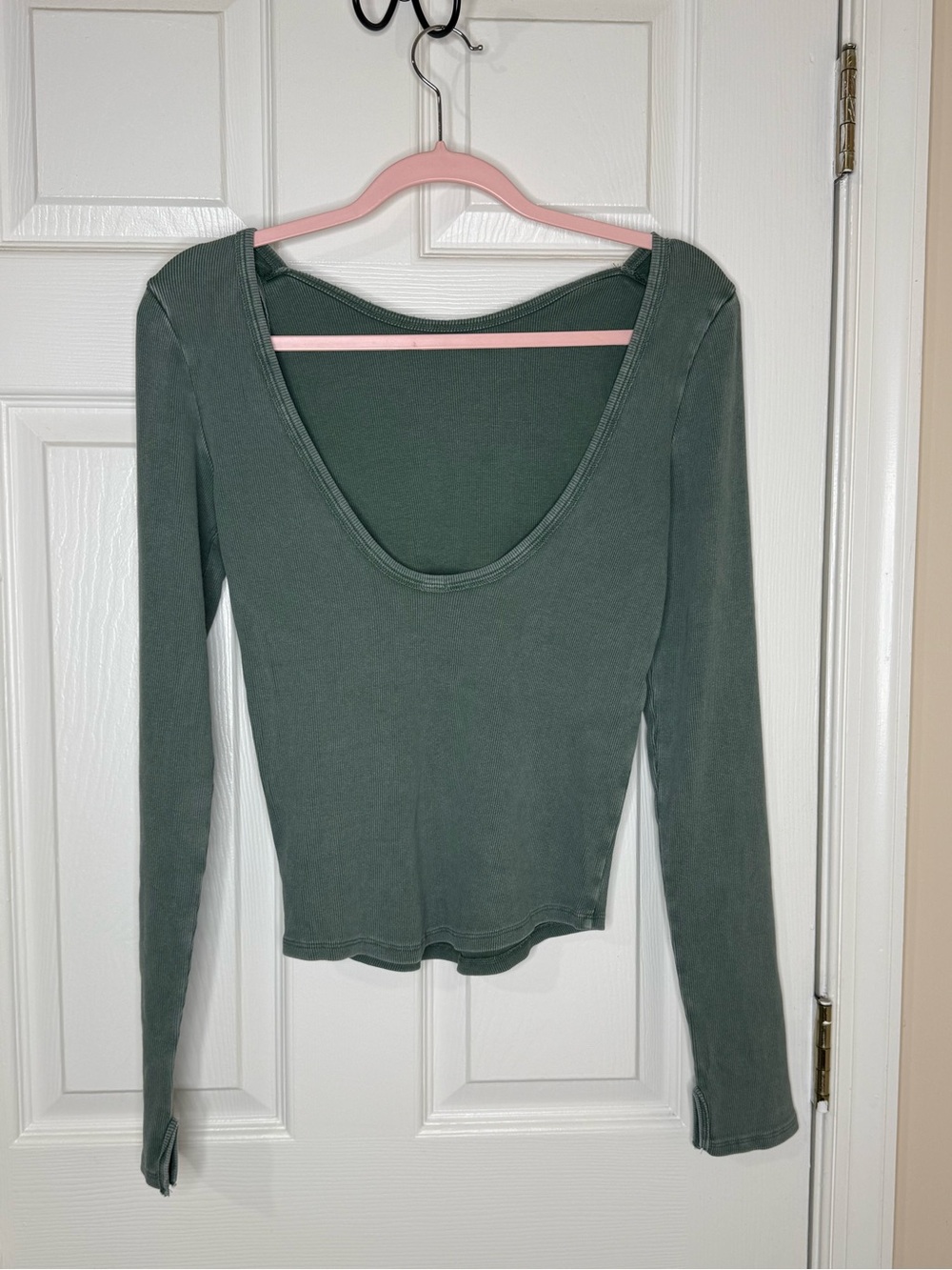 NWOT Free People Movement Unapologetic Scoop Back Long Sleeve Top medium - Picture 5 of 6